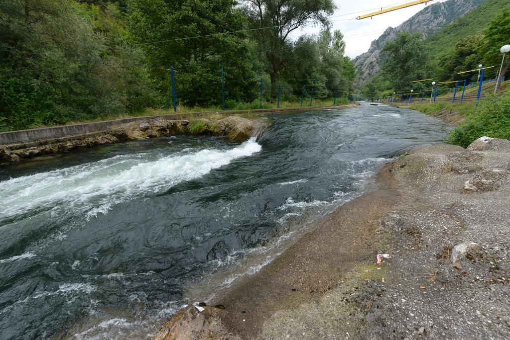 Canyon Matka Hotel Εξωτερικό φωτογραφία