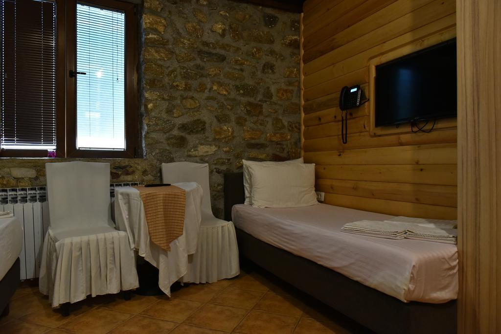 Canyon Matka Hotel Εξωτερικό φωτογραφία